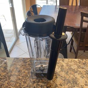 Vitamix pitcher and mallet